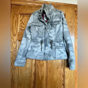 Abercrombie & Fitch - Camouflage Utility Jacket